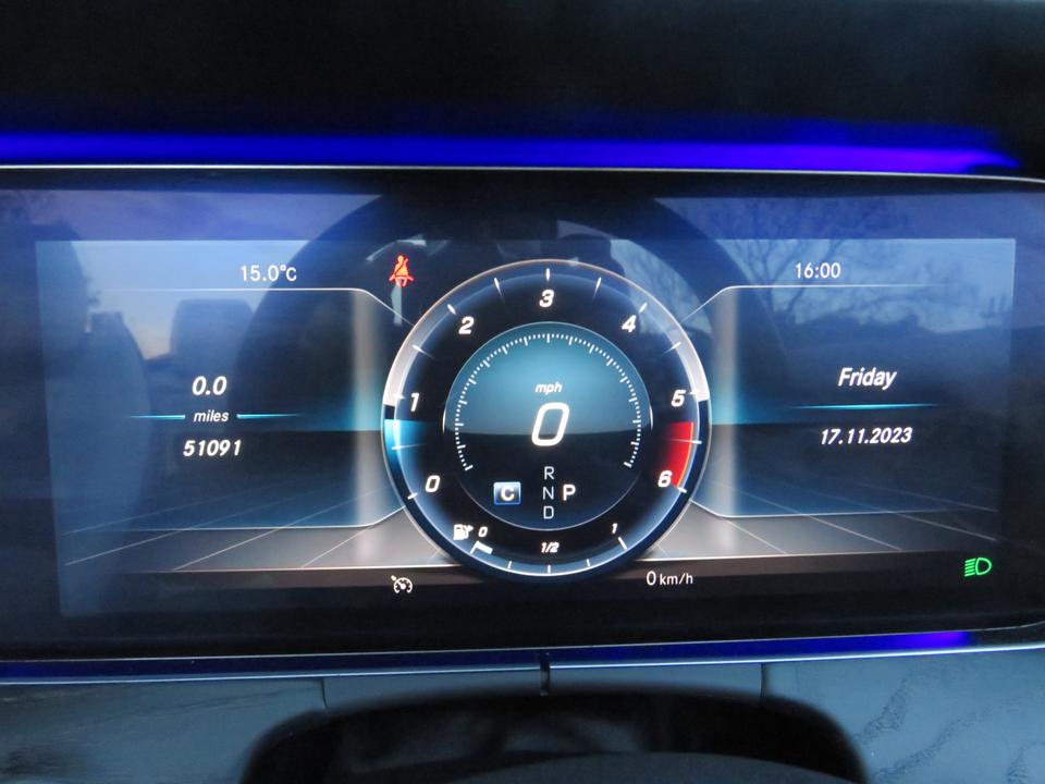 Mercedes-Benz E-CLASS E 220 D AMG LINE £22,990 