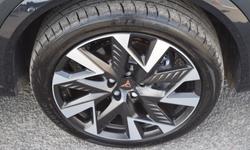 CUPRA FORMENTOR Photo 32