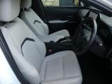 Lexus UX Photo 17