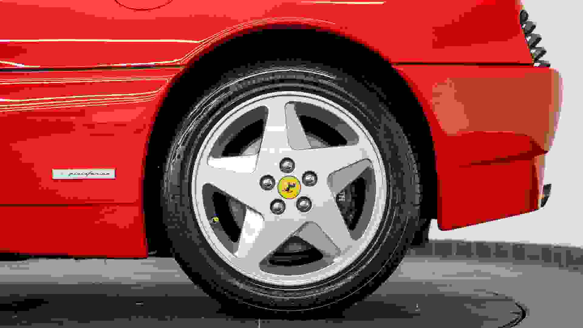 Ferrari 348 Photo 232b53b5-99af-4392-80c6-f04160d4727c.jpg
