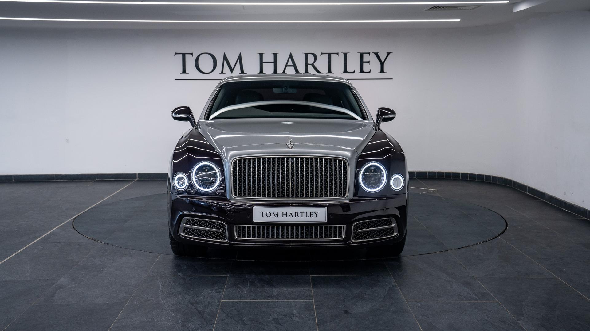 Bentley Mulsanne Photo 233571d1-1027-40d0-b366-97f73b9904a7.jpg