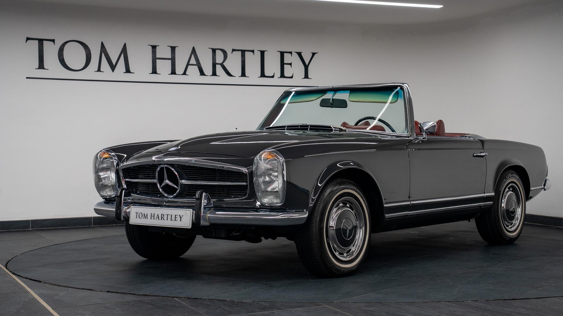 Mercedes-Benz 280 SL Photo 23471b50-3f9a-48c3-81b1-6b63ed6beb0c.jpg
