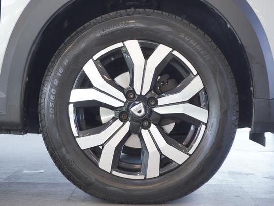 Dacia Sandero Stepway Photo 2362df7b-623b-411e-8a71-e5d2614c3ca5.jpg