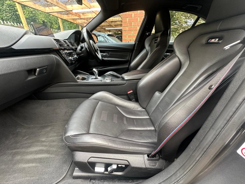 Used BMW M3 LR18OLO 8