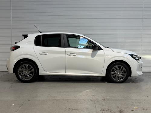 Peugeot 208 Photo 23870397-2a82-4c77-987f-927d51e50139.jpeg