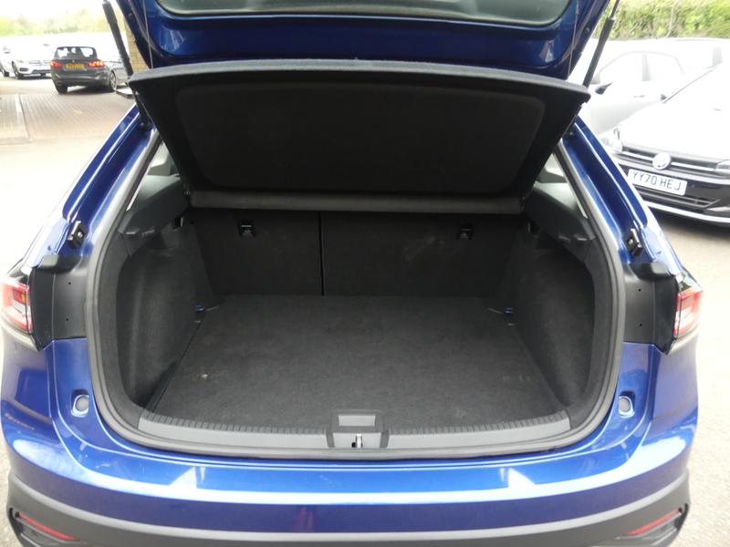 Volkswagen Taigo Photo 2391d323-bfb9-41c1-a2dd-6a7c3527ce69.jpg