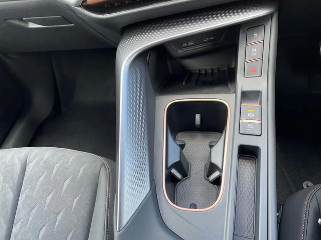 CUPRA Terramar Photo 21