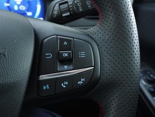 Ford Kuga Photo 23a11d2e-f98f-4cf0-b385-3dabb565bb59.jpg