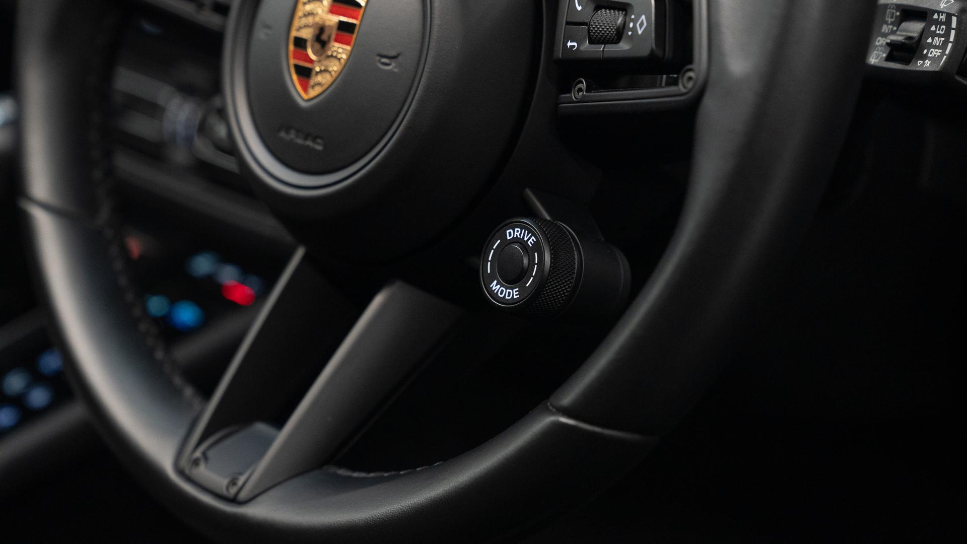Porsche Macan Photo 23a1b018-71e7-4e33-a49e-309ca86ba2c5.jpg