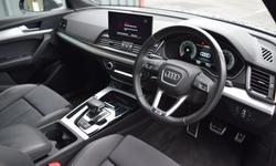Audi Q5 Photo 2