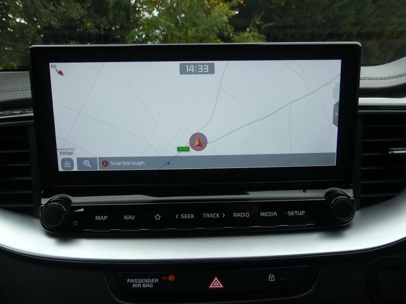 Kia ProCeed Photo 23a5e51b-91ef-44b9-8a61-a505405851c8.jpg