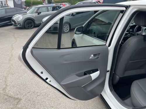 Kia Picanto Photo 23b9b86f-c021-4252-b247-b98e551665dc.jpeg