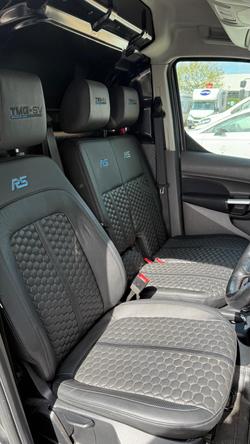 Ford Transit Connect Photo 15