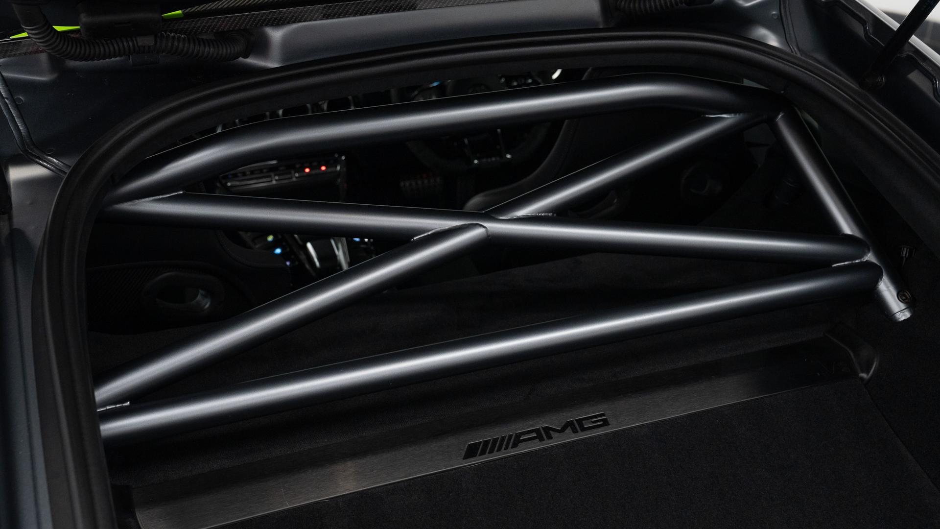 Mercedes-Benz AMG GT Photo 23dbf916-3657-4b2d-ac91-3085a927253e.jpg