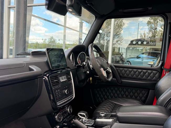 MERCEDES-BENZ G Class Photo 3