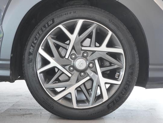Hyundai KONA Photo 240e33a1-a268-453c-8274-ad317f5af349.jpg