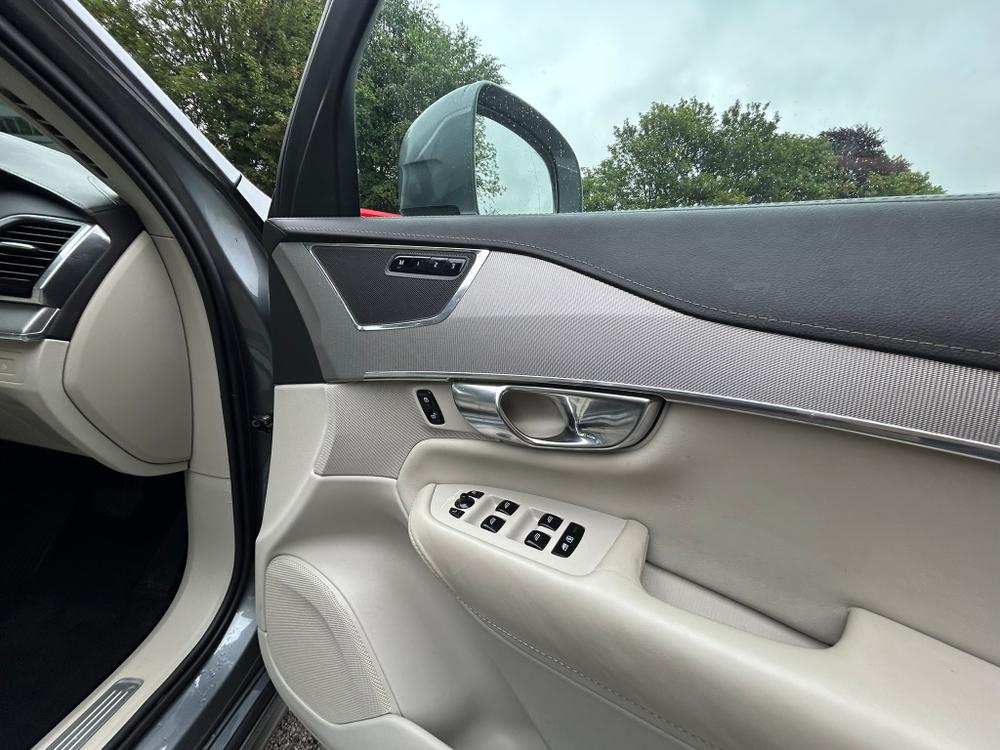 Used Volvo XC90 YG69MEP 27