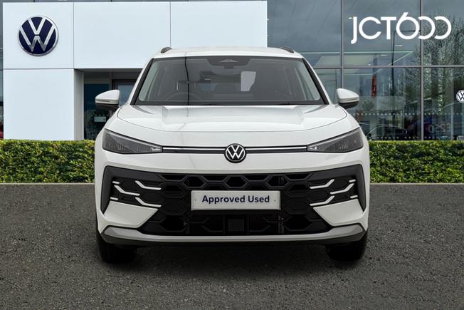 Volkswagen T-Roc Photo 6