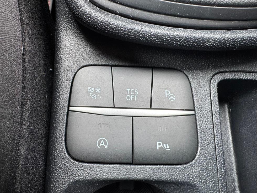 Ford Fiesta Photo 2446e342-74ff-449e-9237-a224b43b2a1f.JPEG