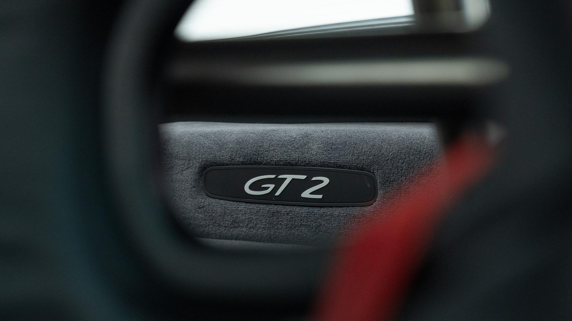 Porsche 911 Photo 244b3e71-2ae3-474b-b922-26aa86770274.jpg