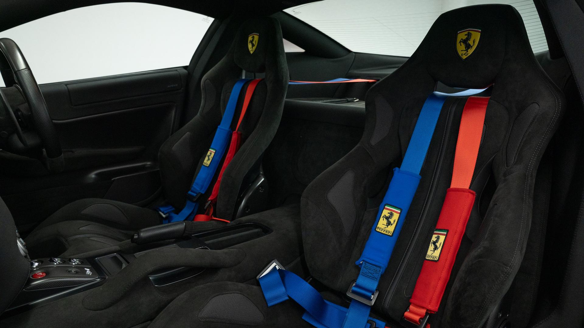 Ferrari 599 GTB Photo 244e8524-d3e3-461e-bafe-e7ba53f2a6e3.jpg