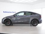 TESLA Model Y Photo 3