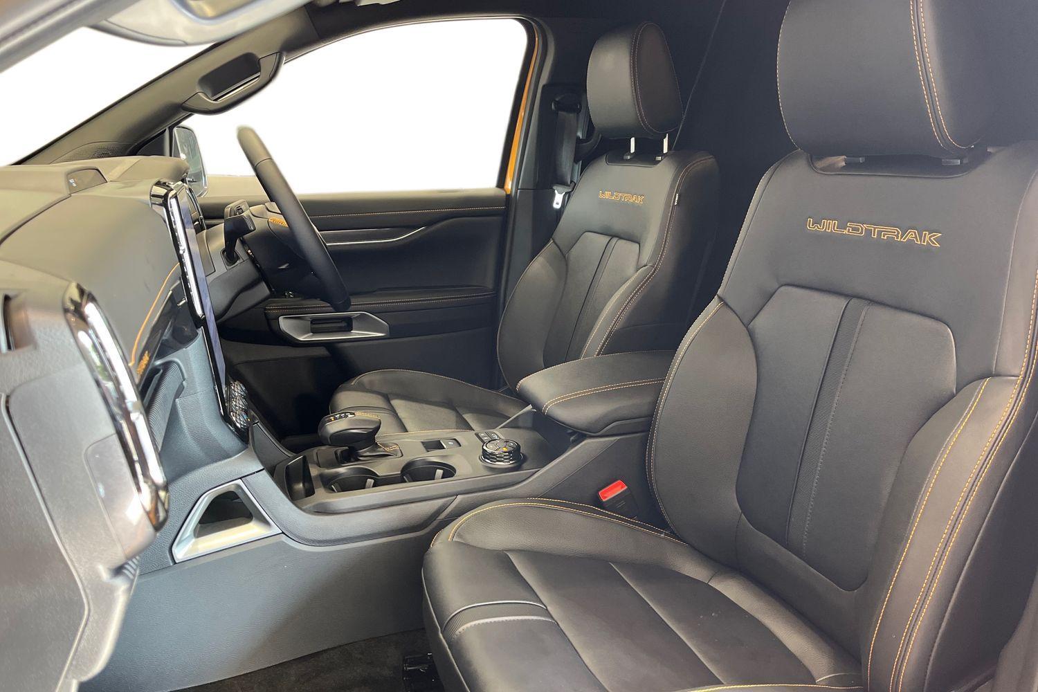 Ford RANGER Photo 3
