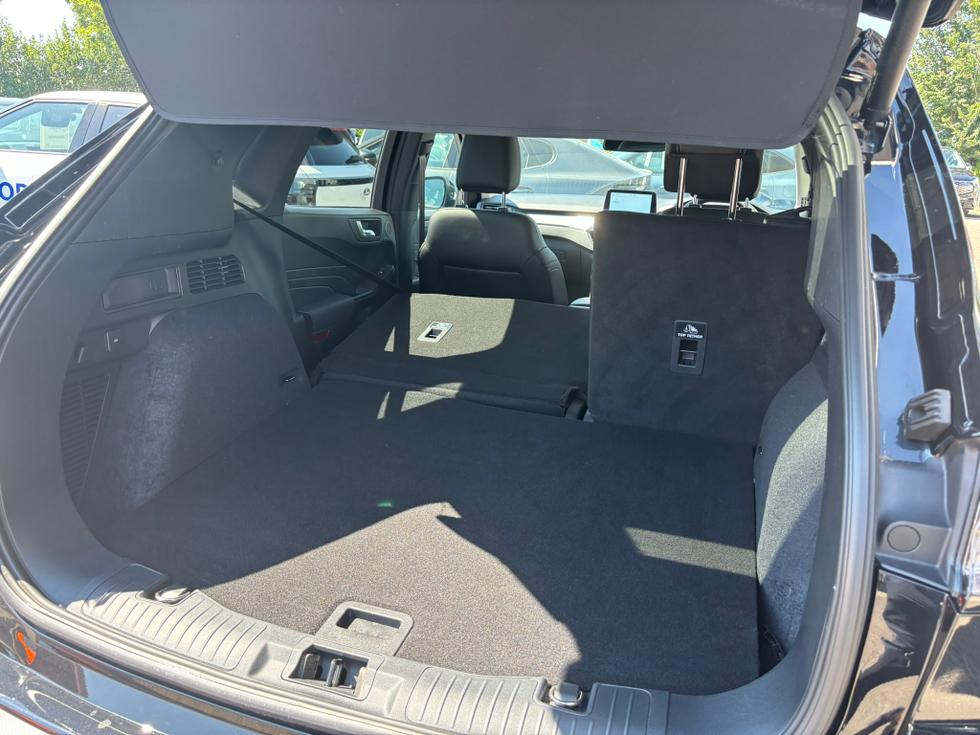 Ford Kuga Photo 24844b25-1074-4880-8365-e6781c650cb2.JPEG