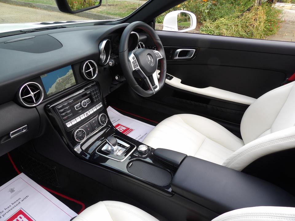 Used Mercedes-Benz SLK YR16MDY 7