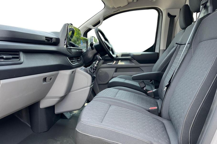 Used Ford TRANSIT CUSTOM CUSTOM43 4