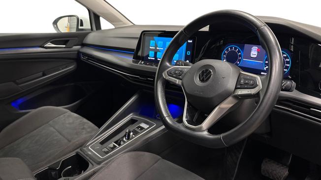 VOLKSWAGEN Golf Photo 6