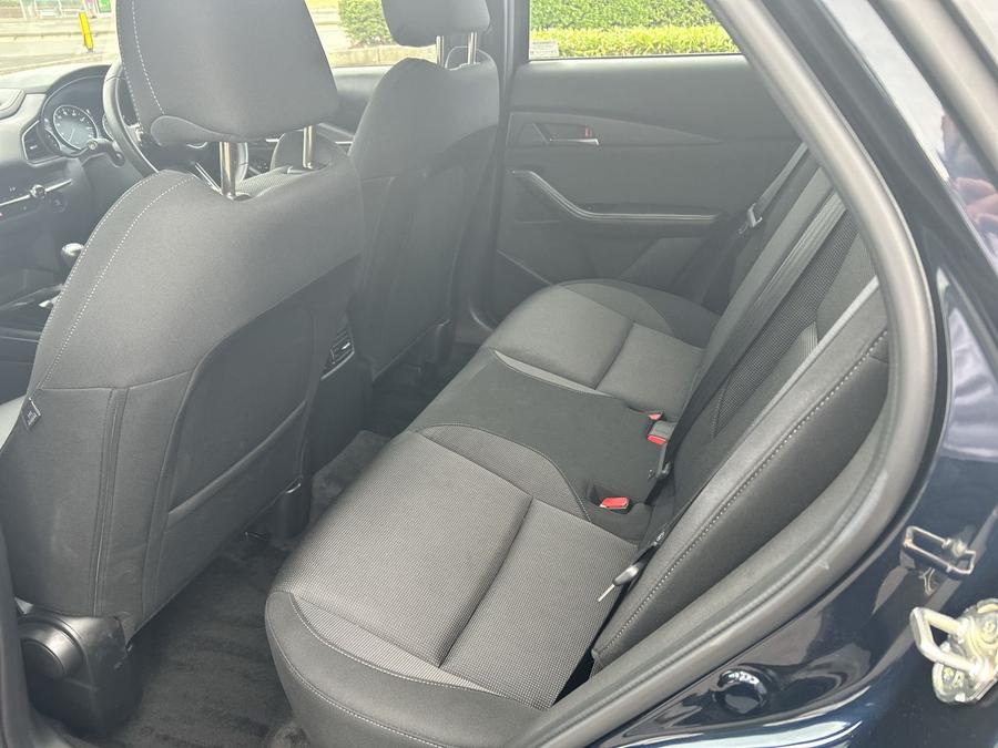Mazda CX-30 Photo 249ce161-87c9-426d-abfc-e0d2ce97495a.jpg
