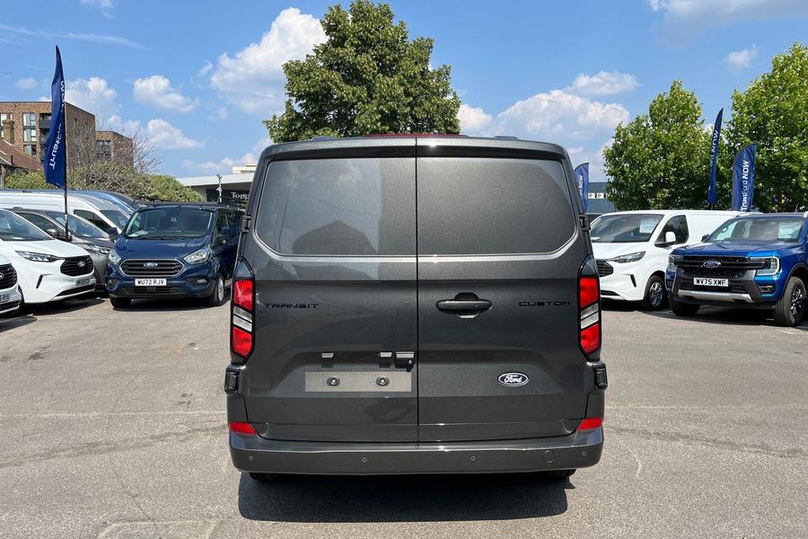 Ford TRANSIT CUSTOM Photo 24a0a03b-50af-4dee-a3e6-e713854bb78a.jpg