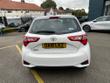 Toyota Yaris Photo 5