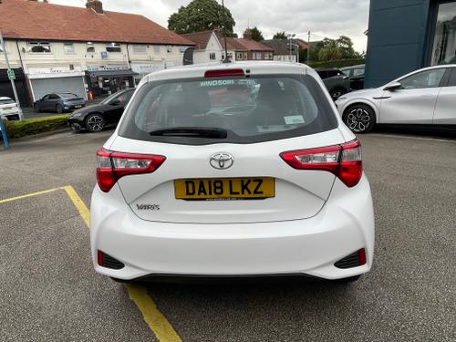 Toyota Yaris Photo 24b0c30c-8e8b-437a-b696-a1b2e605b88a.jpeg