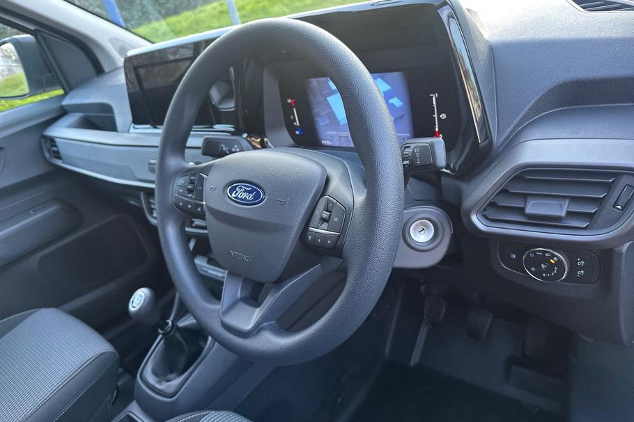 Used Ford TRANSIT COURIER COURIERLEAD41 18