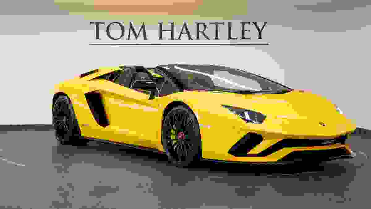Used 2018 Lamborghini AVENTADOR S Giallo Orion at Tom Hartley