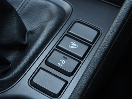 Hyundai TUCSON Photo 24b35cd7-ddcc-4e2e-8f67-009a79b08ed0.jpg