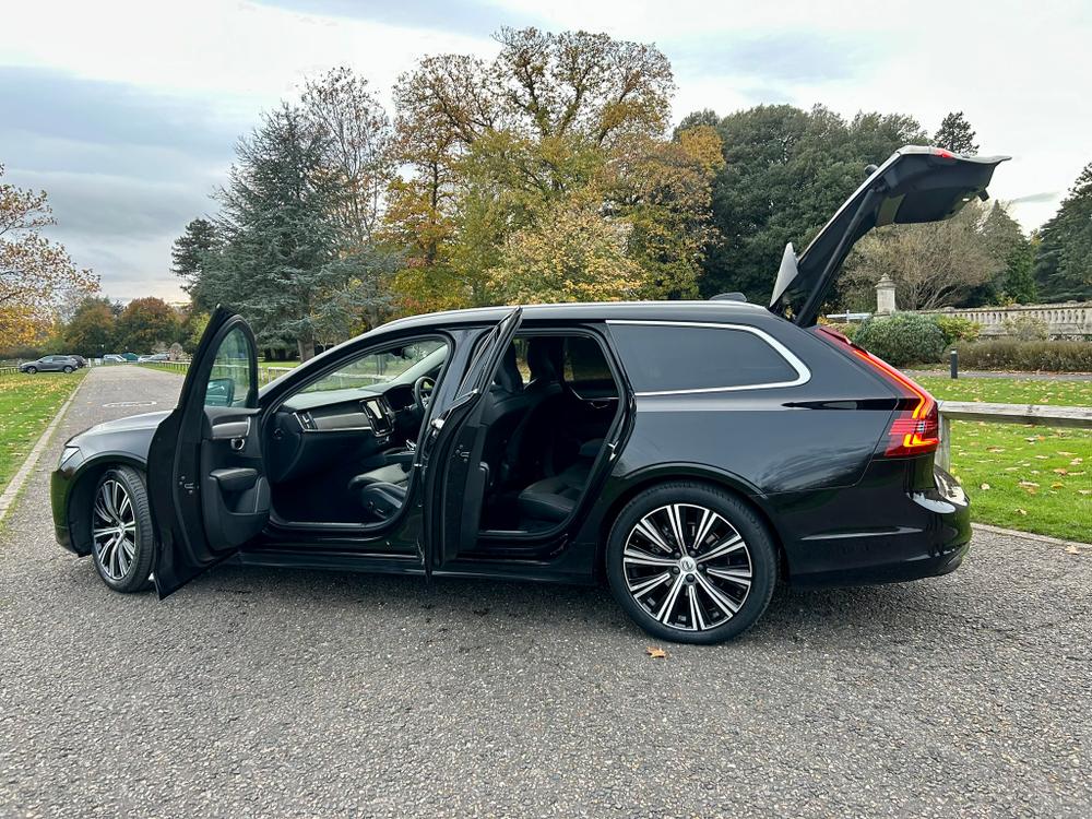 Used Volvo V90 VK22HVV 29