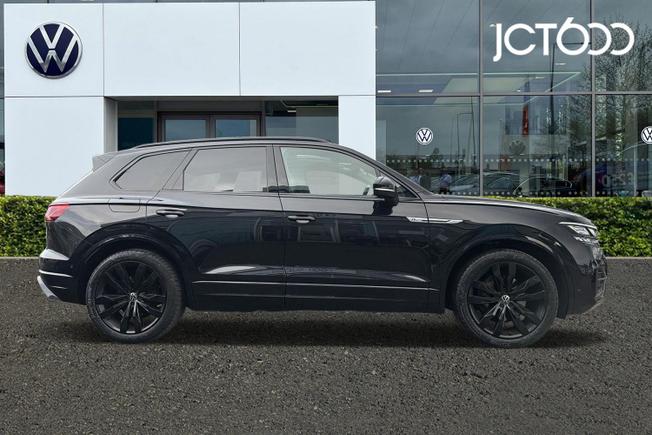 VOLKSWAGEN Touareg Photo 4
