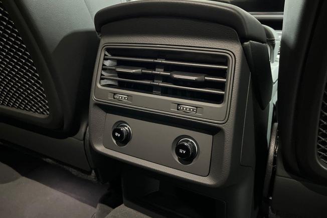 AUDI Q7 Photo 29