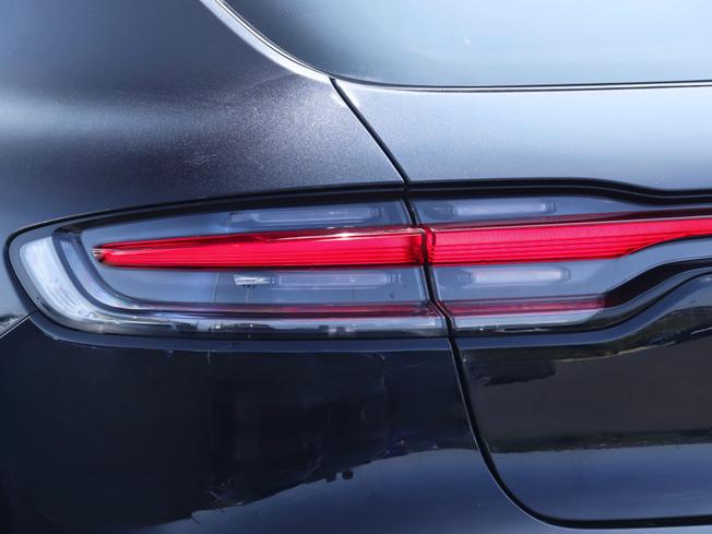 PORSCHE Macan Photo 10