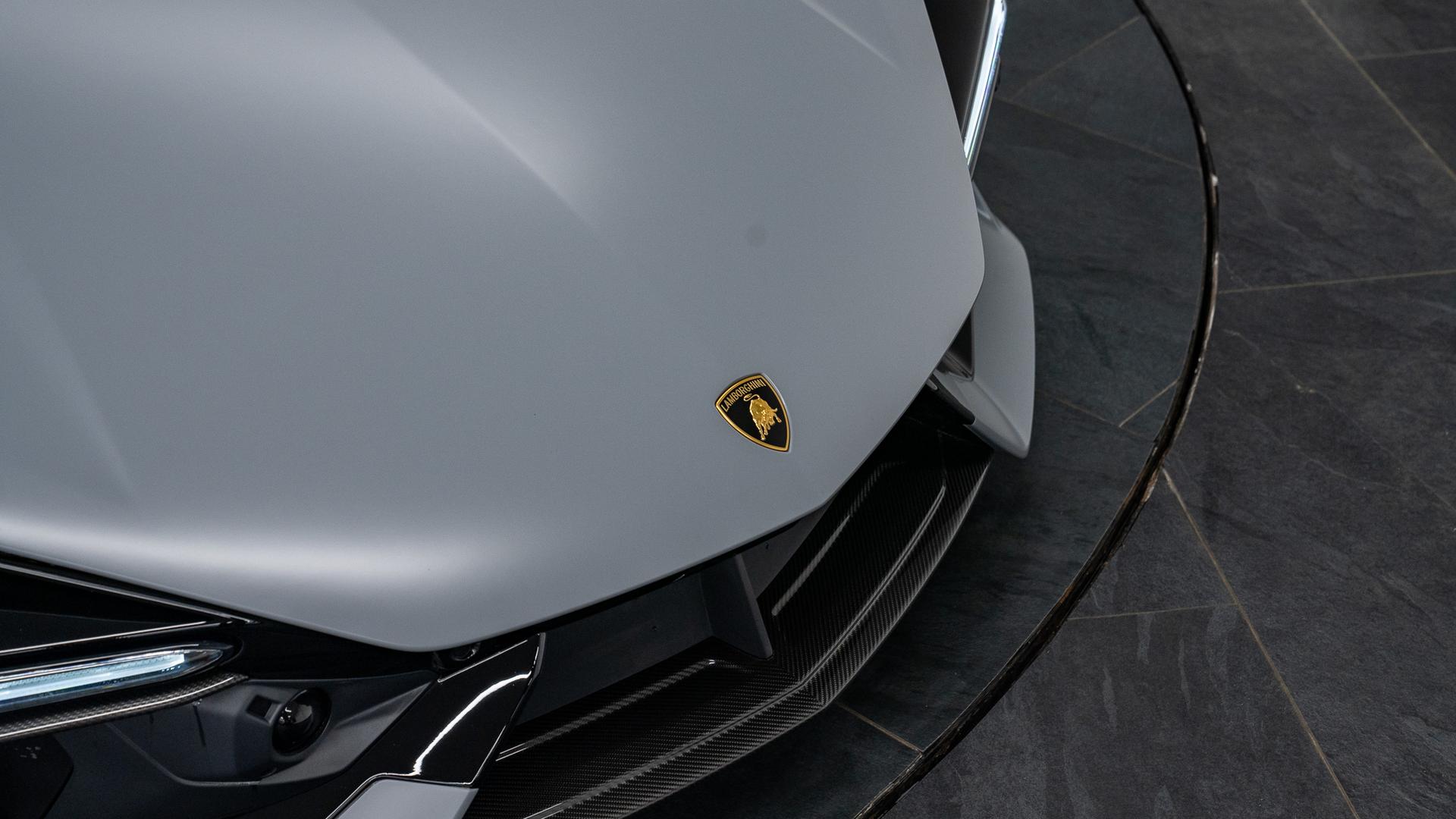 LAMBORGHINI Revuelto Photo 24cc0065-a726-44c7-90f6-a4b020ae7258.jpg