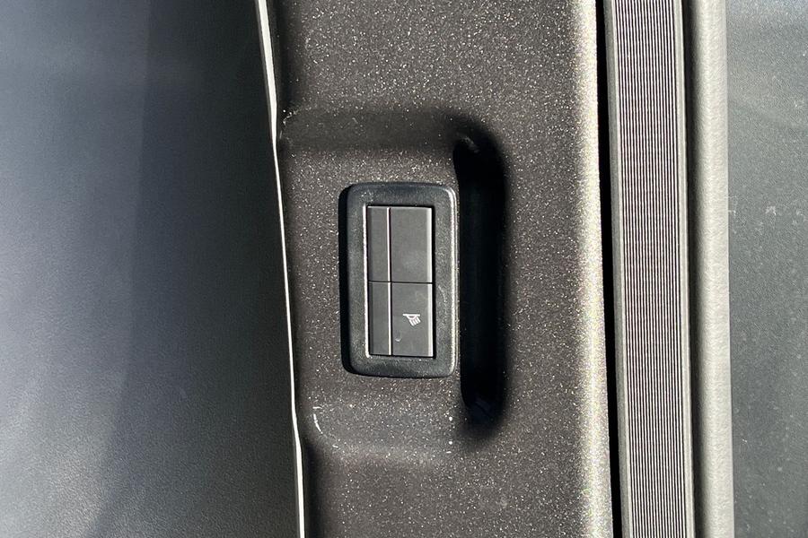 Ford TRANSIT CUSTOM Photo 24d5ce0b-35ed-42a4-a5c9-548830980579.jpg