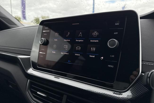 VOLKSWAGEN T-Cross Photo 26