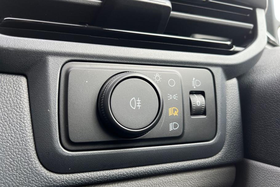 Used Ford E-TRANSIT CUSTOM CUSTOMSPORT1 24