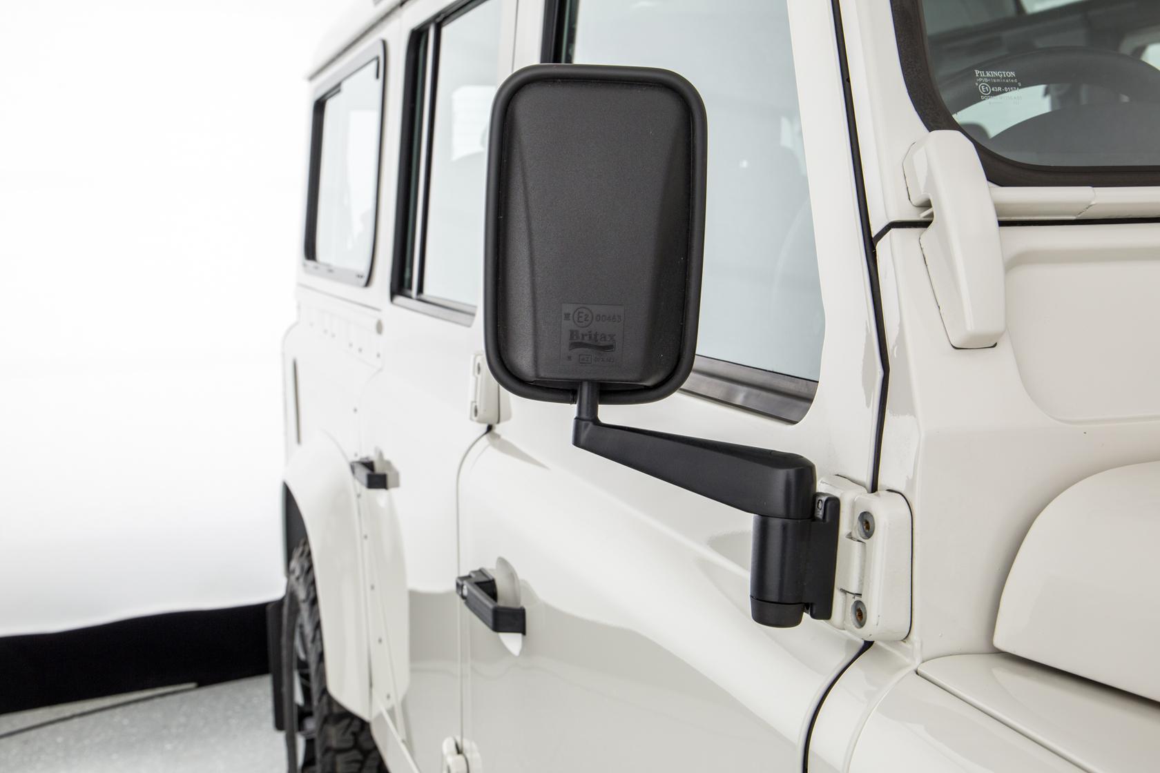 Used Land Rover Defender 110 YL58GME 23