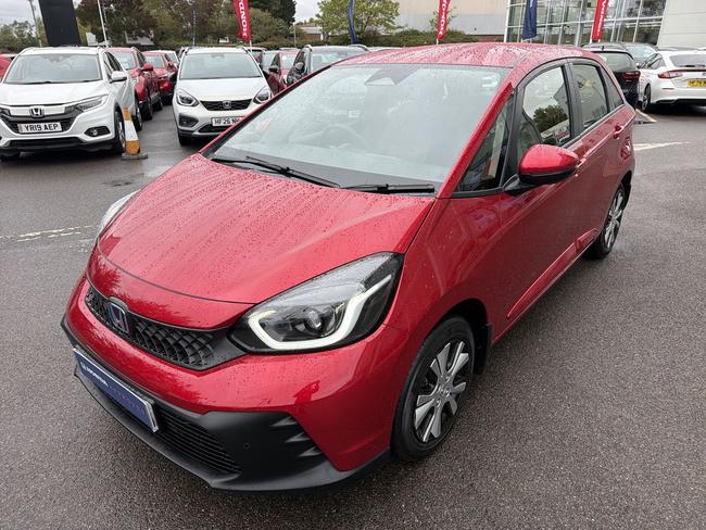 Honda Jazz Photo 24fbd3f4-a337-4e21-ba48-d5723ea65639.jpg