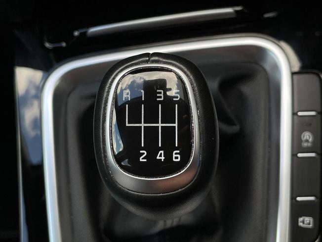 KIA Ceed Photo 45