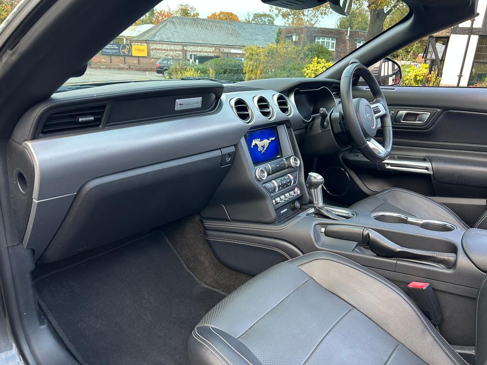Used Ford Mustang AF18AEM 23